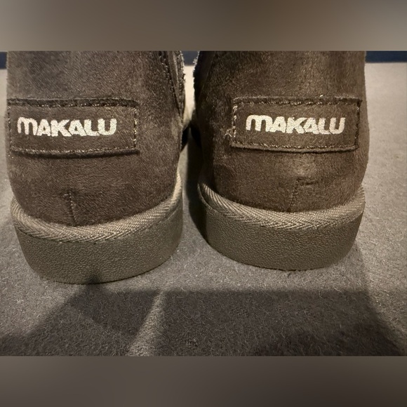 Makalu Ani Grey Pull-On Boots Women Size 7M - Picture 4 of 9